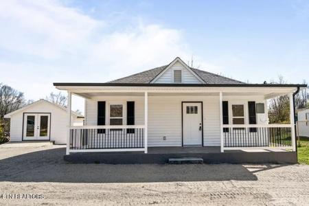 904 Kingston Ave
