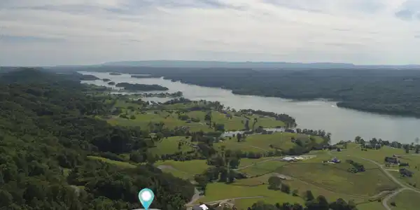 Image 4: L#93 Swan Song, Sunset Bay, Norris Lake