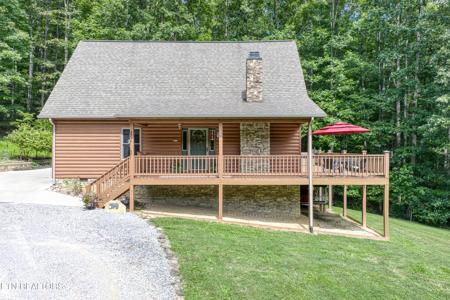 365 Hidden Hills Rd
