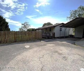 1295 Poplar Creek Rd
