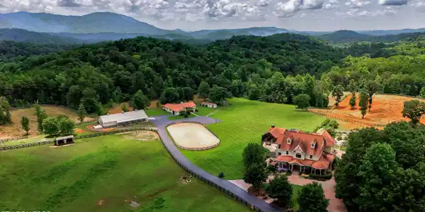 4506 Six Mile Rd