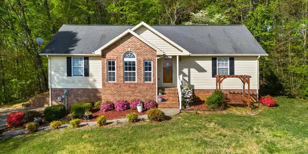833 Thomas Farms Drive