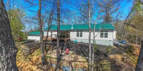 2169 King Hollow Rd