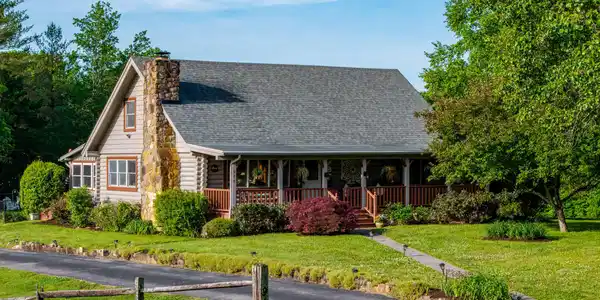 918 Country Lane