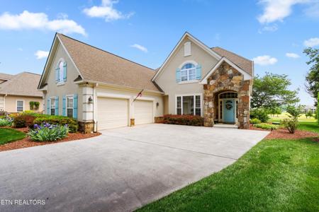 204 Kingbird Drive