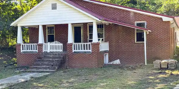2534 Muddy Hollow
