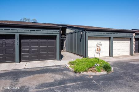 1903 Cherokee Bluff Drive