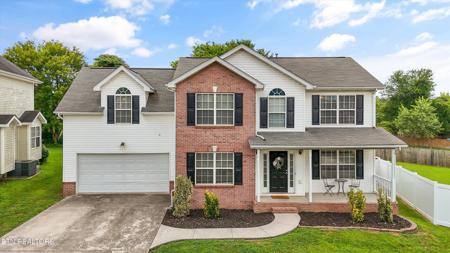 2437 Fernbank Rd
