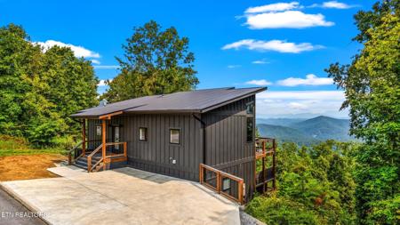 688 Shell Mountain Rd