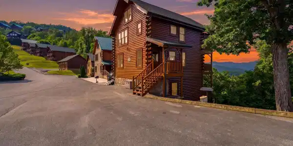 2809 White Oak Ridge Lane