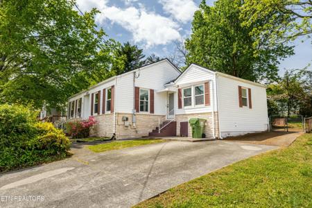 1309 Everett Ave