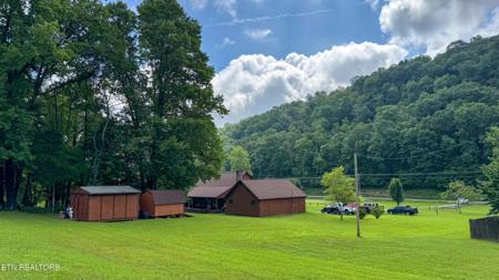 212 Granite Rd