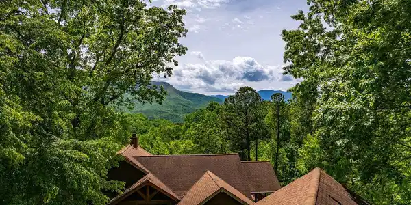 Image 2: DJI_20260501141422_0485_D