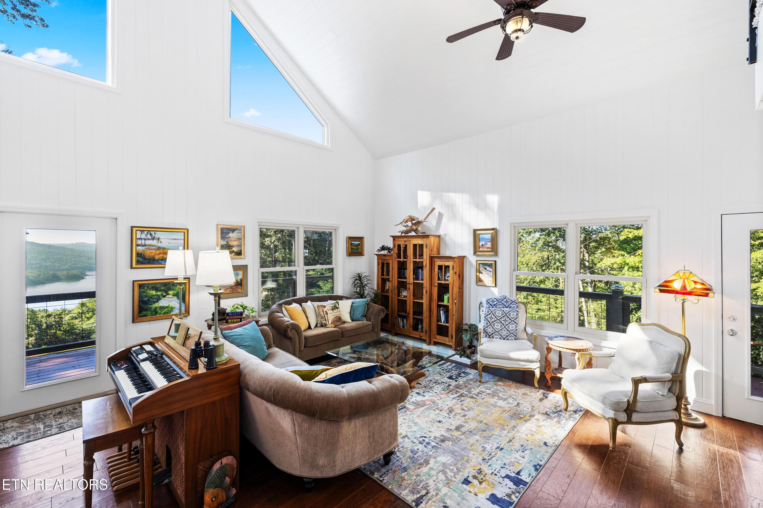 Image 4: Great room with warm light and big views