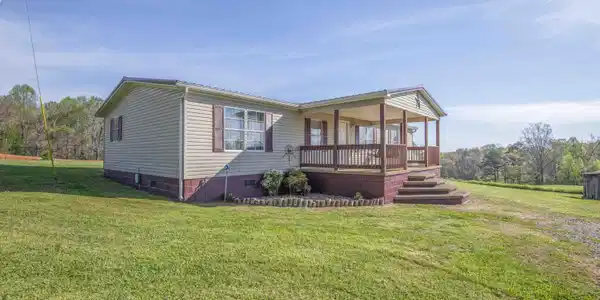 Image 2: exterior 1_1