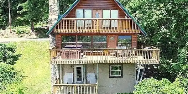960 Stans Rd