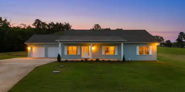 148 Peace Rd