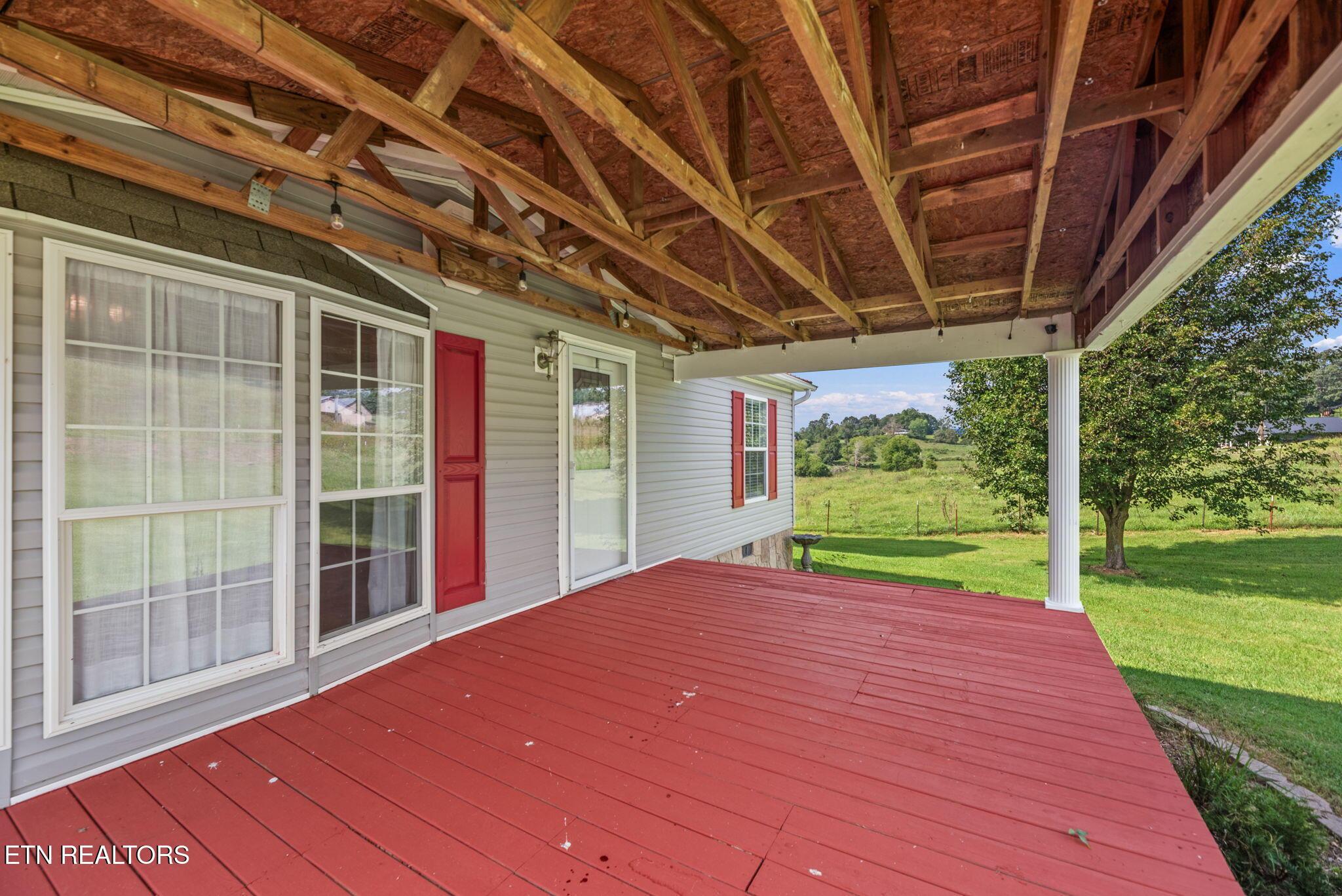 Image 4: 3-web-or-mls-Shrly833 (9)