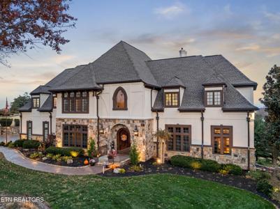 9340 Linksvue Drive