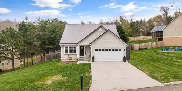 408 Dogwood Glen Lane