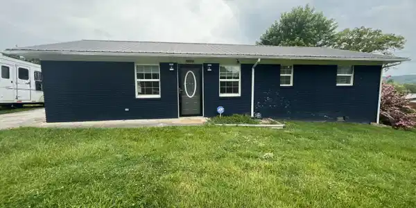 321 Parliament Rd