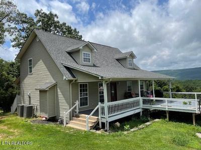 290 J L Davis Lane