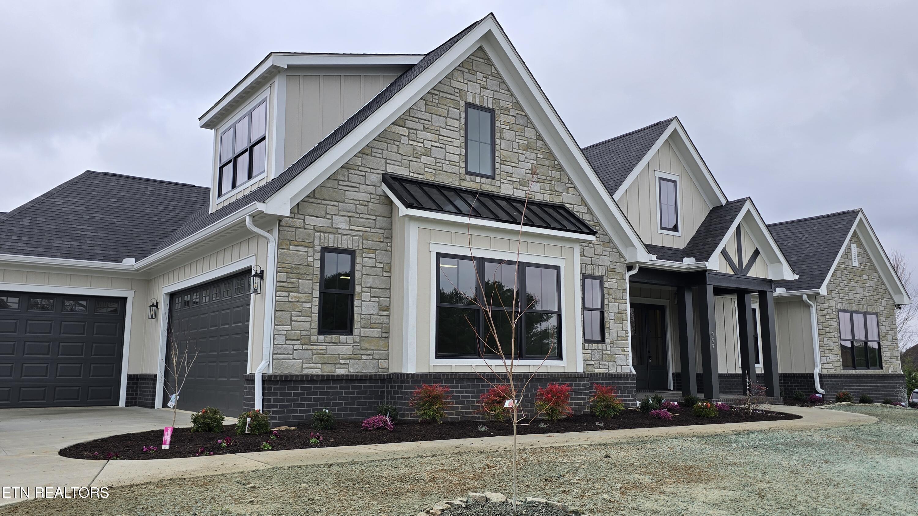 Image 1: 1) 63414-69b1eaba2045e