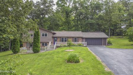 947 Lawnville Rd