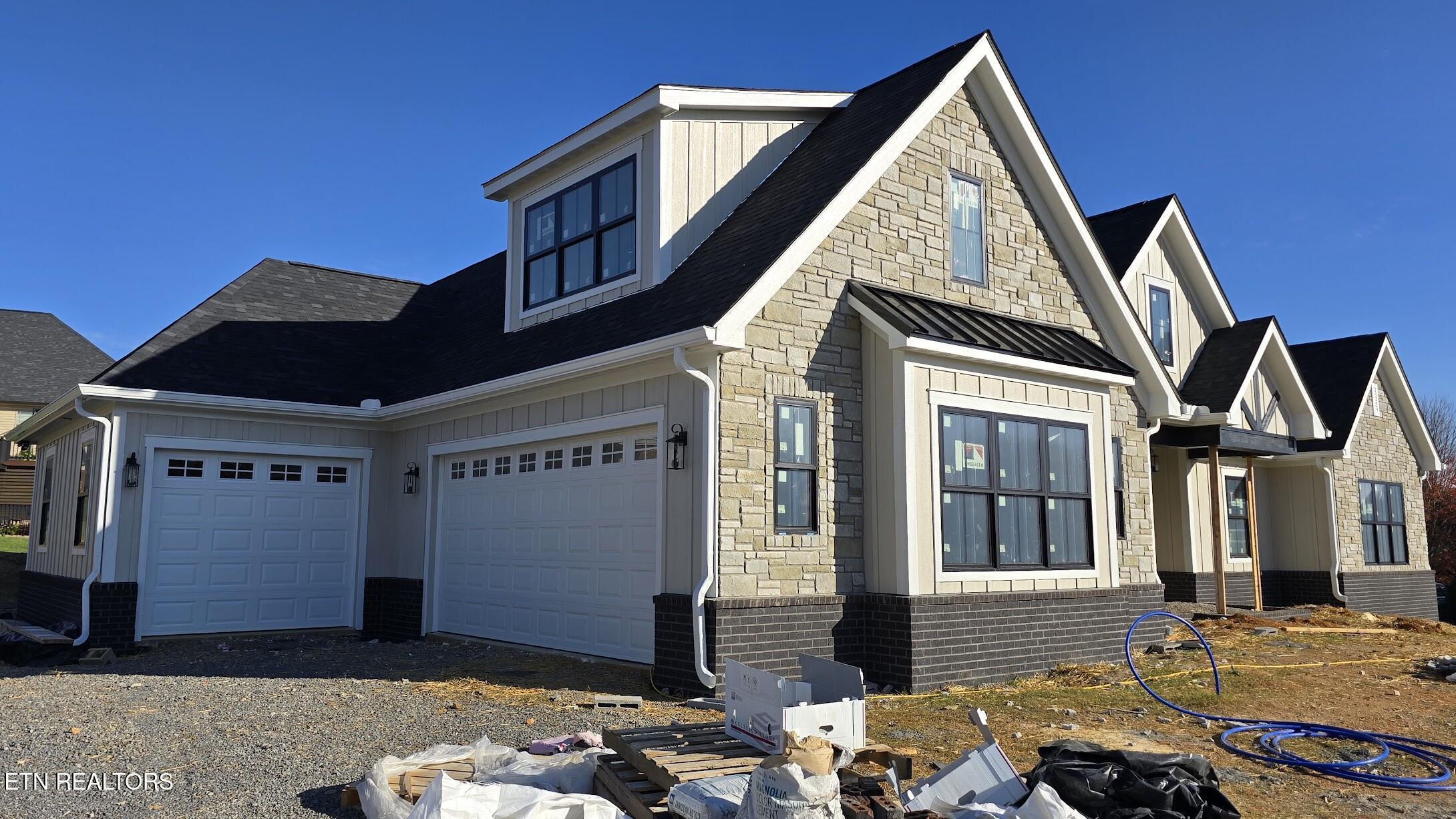 Image 2: 2) 63414-69139295cf63e