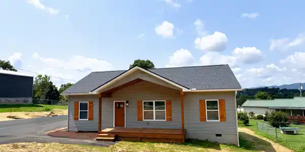460 Glade Springs Rd