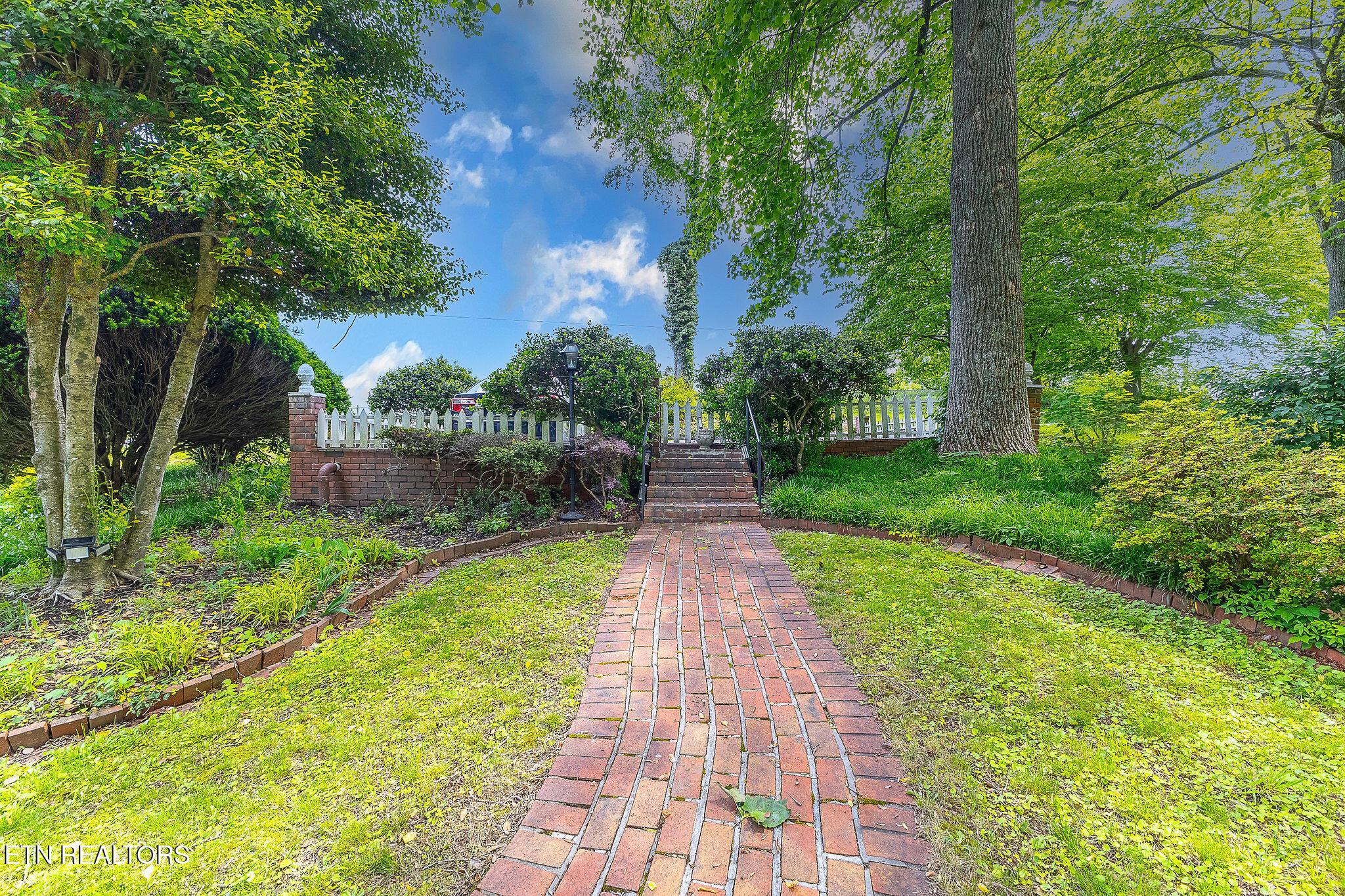 Image 4: IMG_0231-HDR-Edit