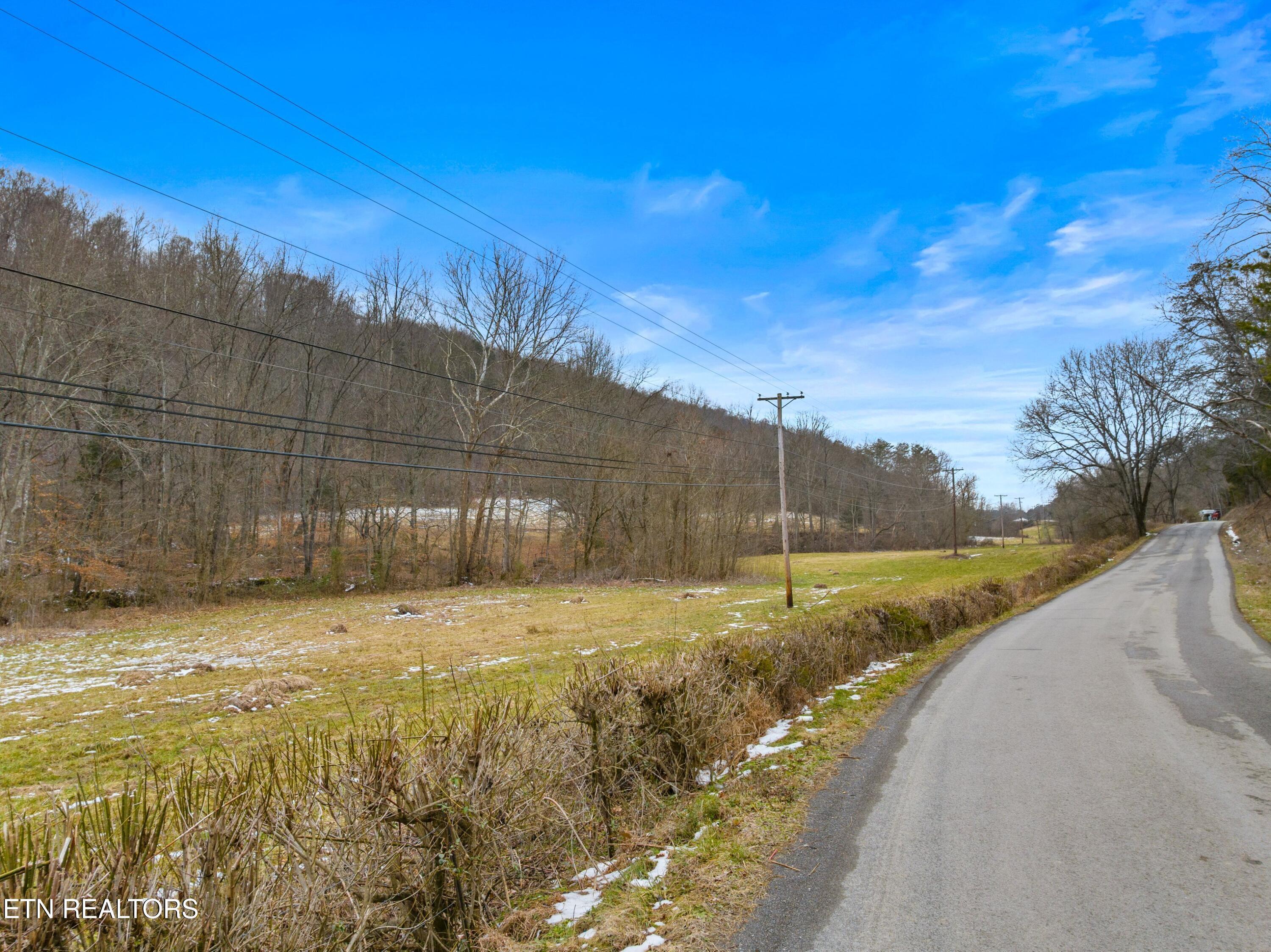 Image 4: 014-KettleHollowRoad-TN-37807-SMALL