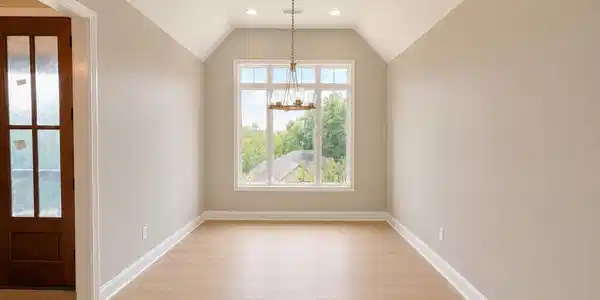 Image 4: Formal Dining Room