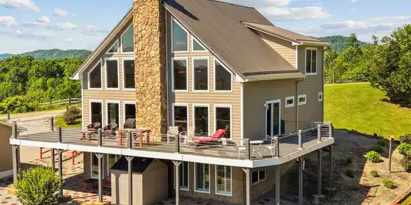 Image 2: composite deck