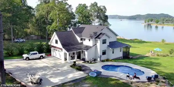 2227 Ted Moore Rd