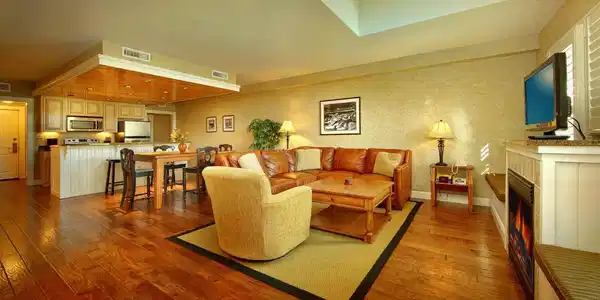 Image 2: Living Area