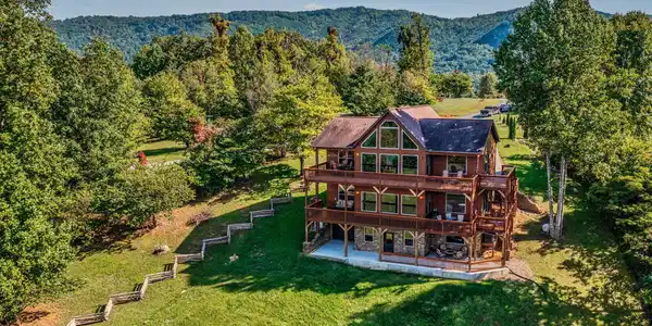 2666 Schisandra Lane