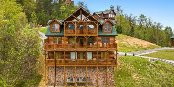2722 Mountain Preserve Dr Drive