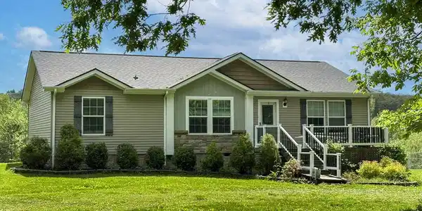 2218 Harvest Lane