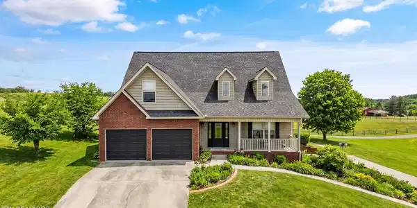 1484 Windfield Drive