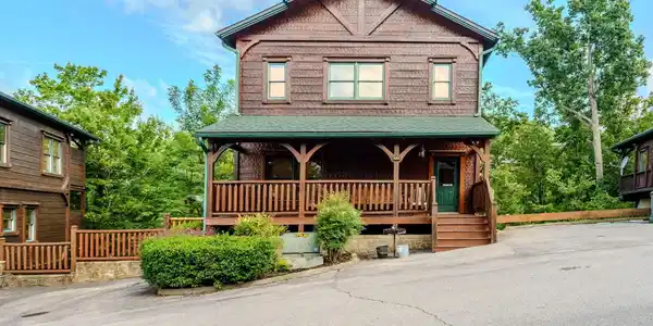 830 Great Smoky Way