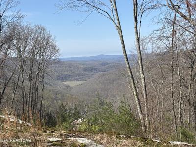 E Overlook Rd