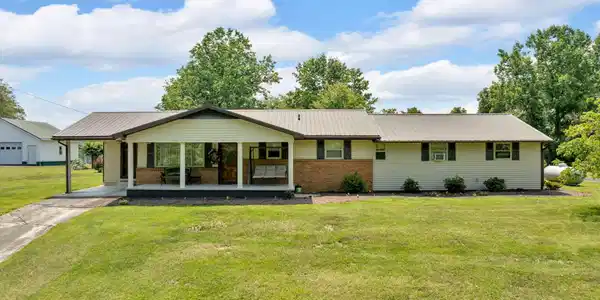 120 Squirrel Hill Rd