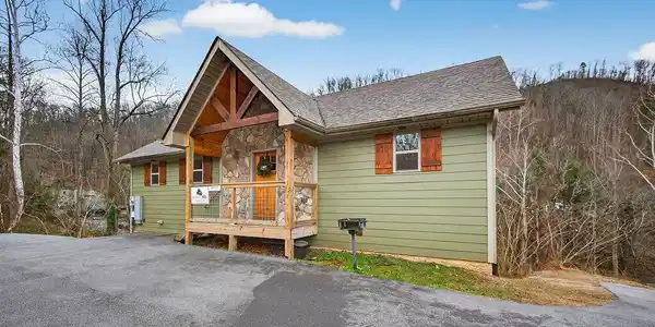 307 Sterling Drive