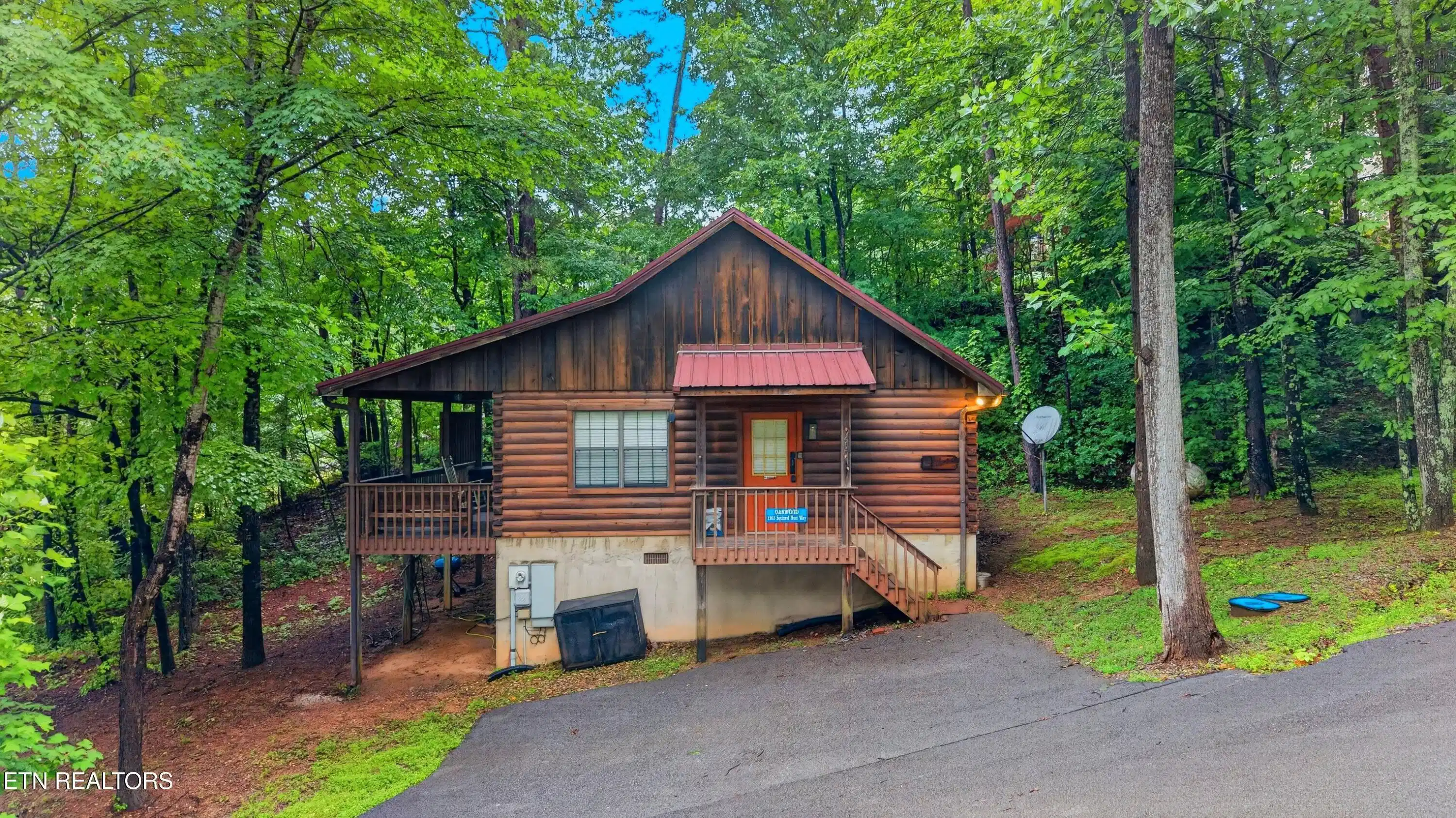Image 1: 001-1503SquirrelNestWay-Sevierville-TN-3