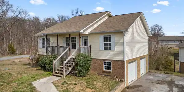 2422 Scenic Mountain Drive Drive