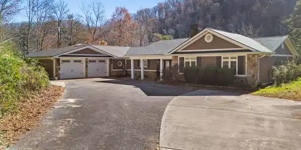 4149 Watson Court