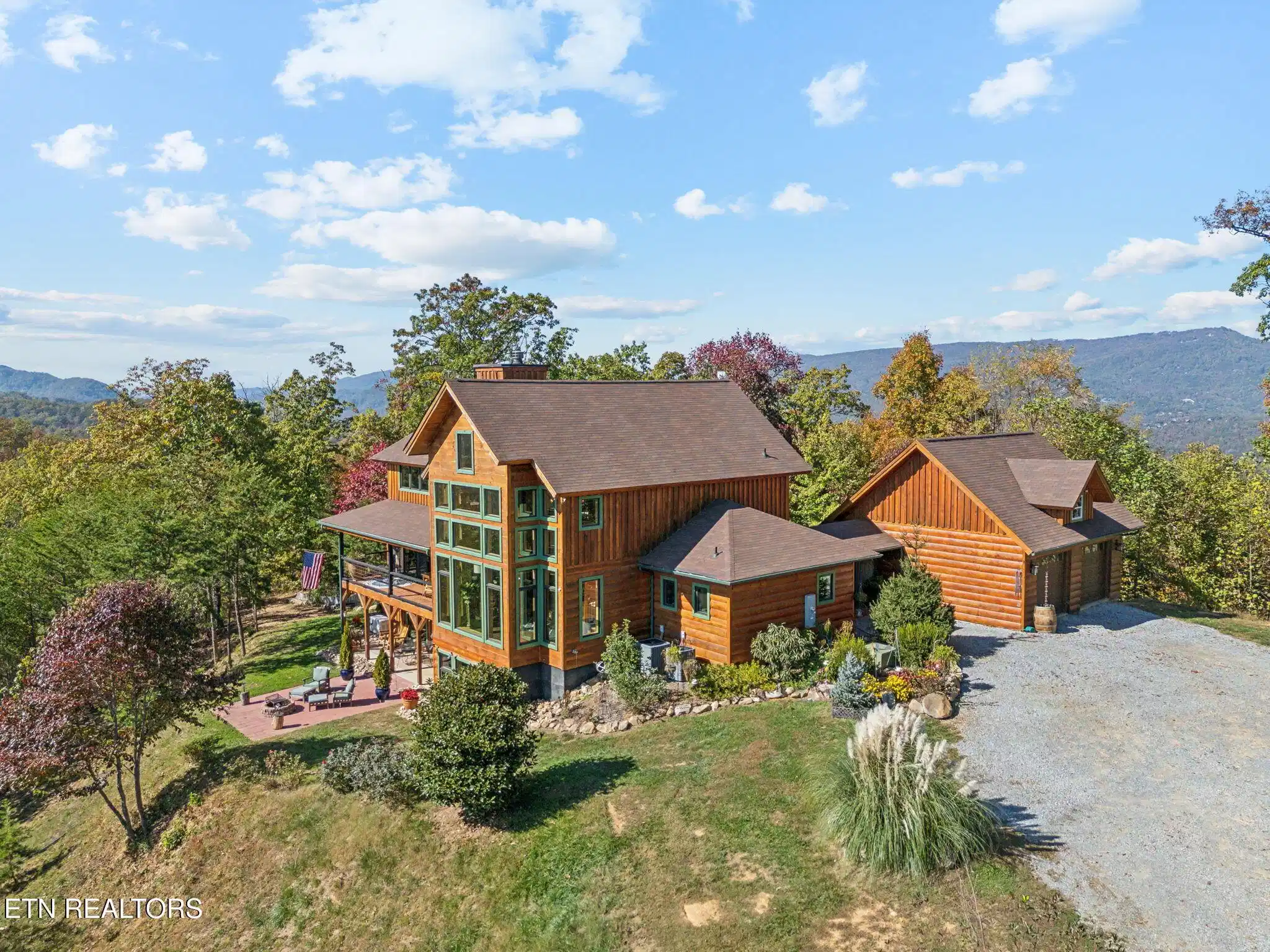 Image 1: Drone photo