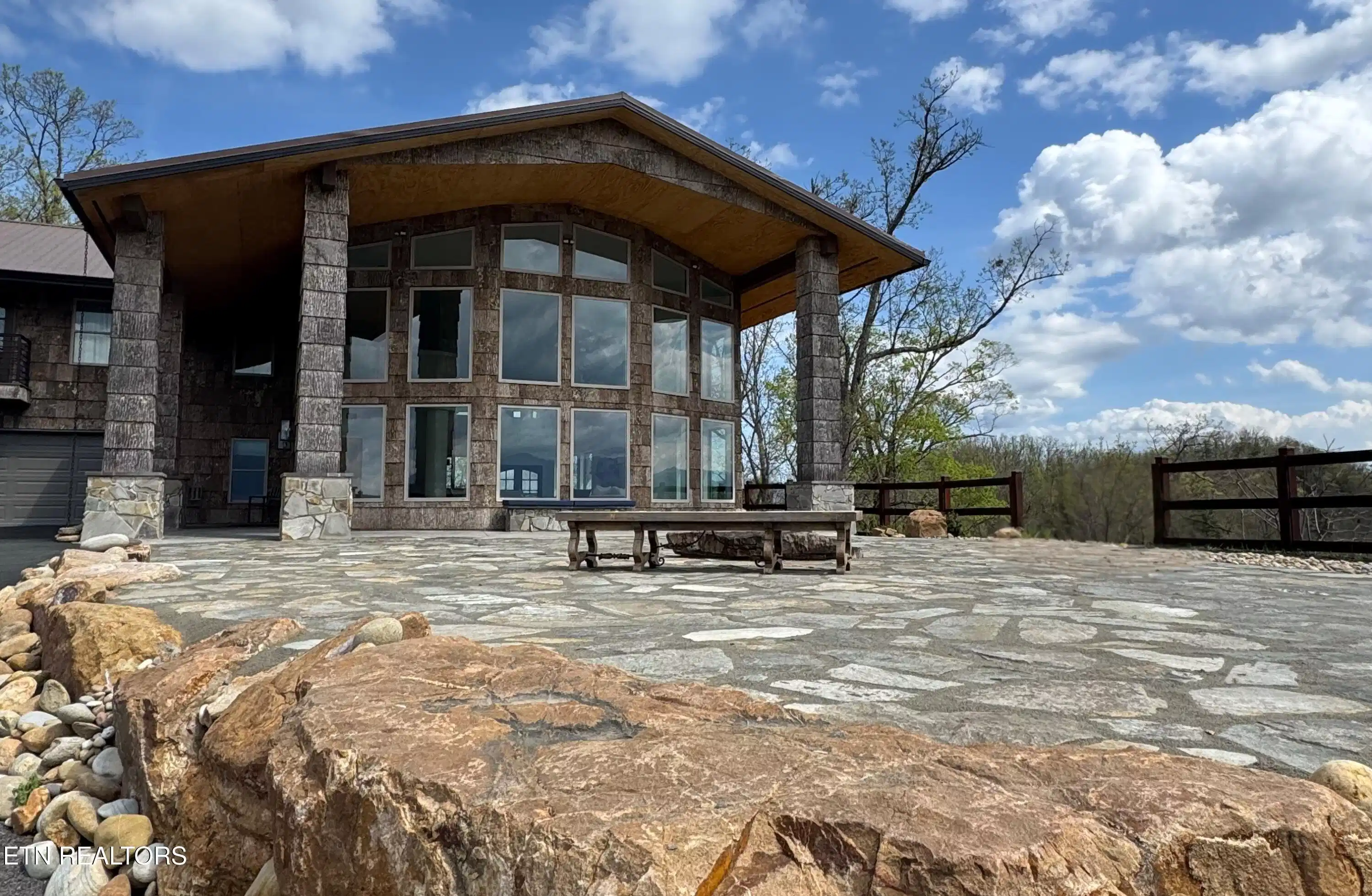 Image 1: Front Richardson Cove