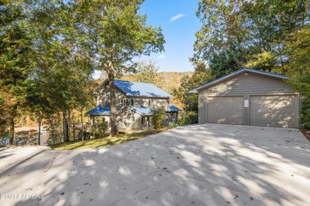 236 Norris Shores Ln.